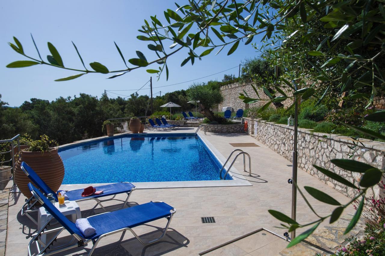 Villas Amantea- Four Villas With Big Pool And Infinity Pool Σύβοτα Εξωτερικό φωτογραφία