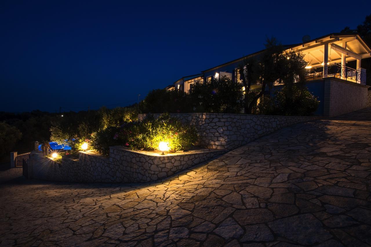 Villas Amantea- Four Villas With Big Pool And Infinity Pool Σύβοτα Εξωτερικό φωτογραφία