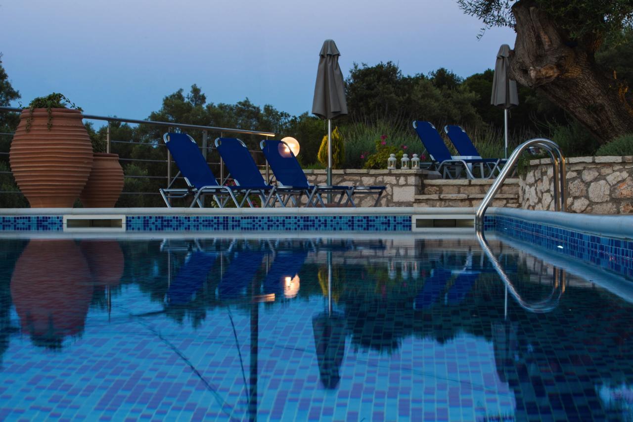 Villas Amantea- Four Villas With Big Pool And Infinity Pool Σύβοτα Εξωτερικό φωτογραφία