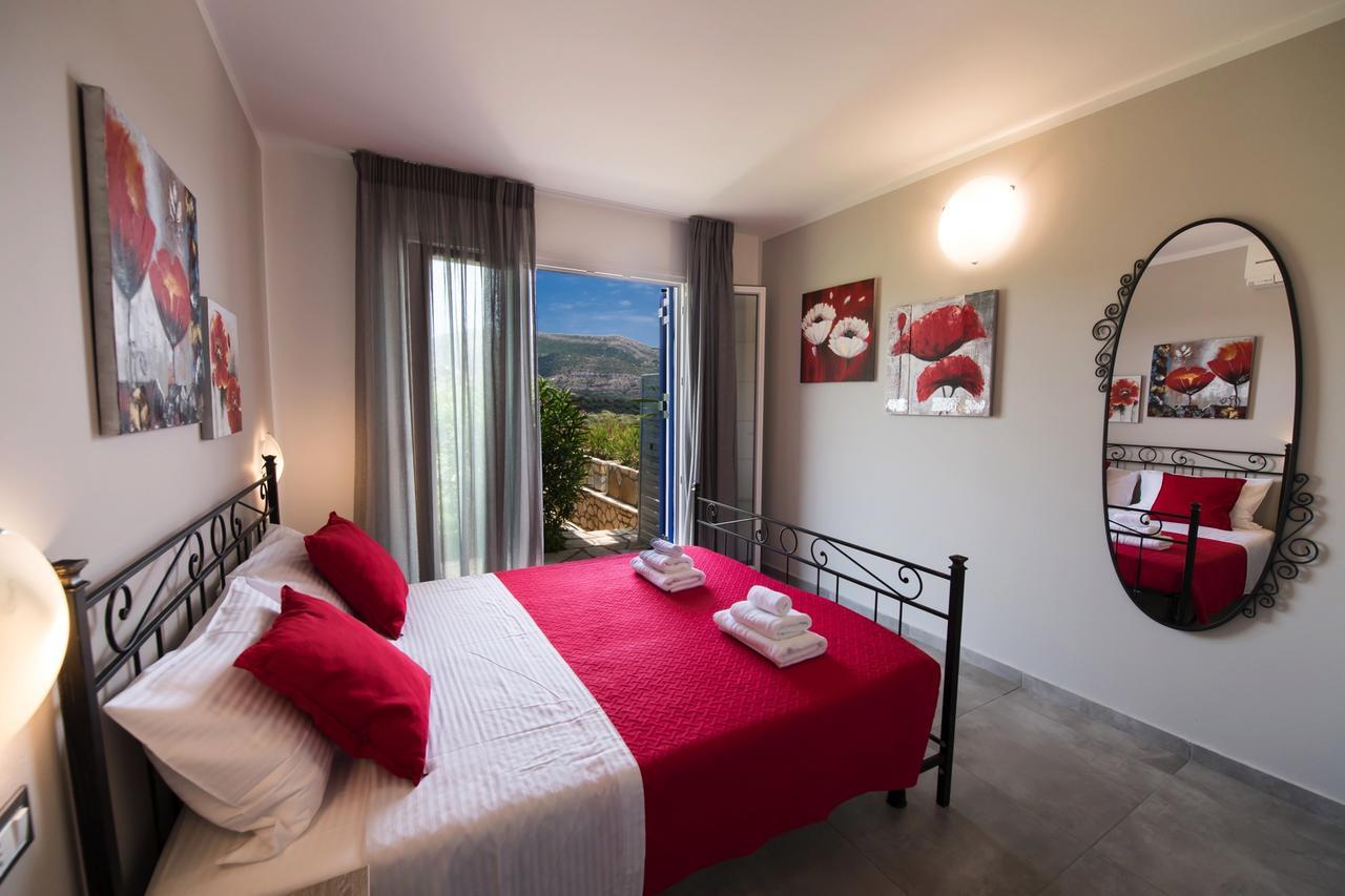 Villas Amantea- Four Villas With Big Pool And Infinity Pool Σύβοτα Εξωτερικό φωτογραφία