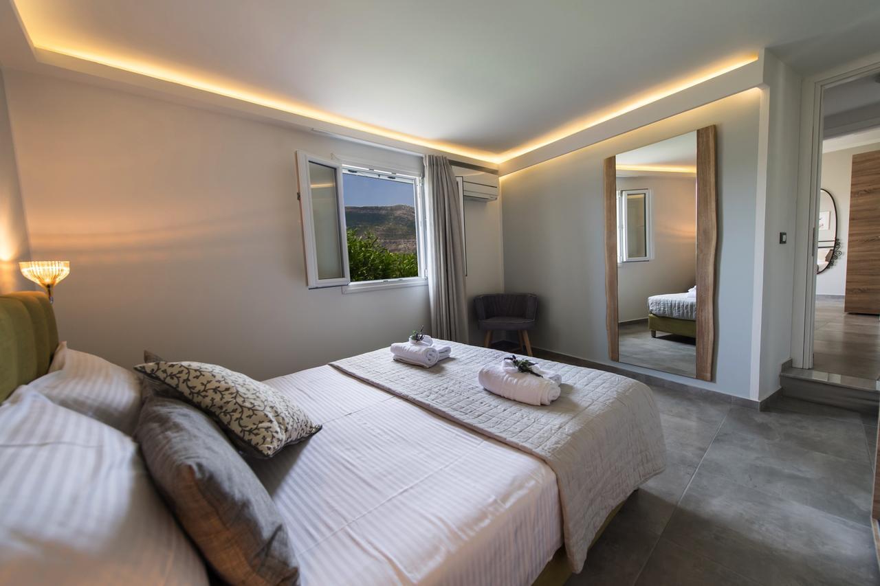 Villas Amantea- Four Villas With Big Pool And Infinity Pool Σύβοτα Εξωτερικό φωτογραφία